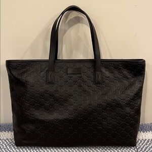 Authentic Gucci Dark Chocolate Leather Embossed Bag